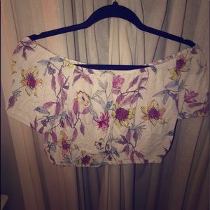 Off the shoulder flower top (PacSun)
